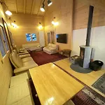 Beautiful Old Style 8 -12 Person With A Modern Extension