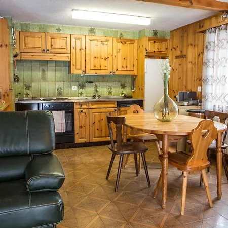 Beautiful Old Style 8 -12 Person With A Modern Extension Chalet