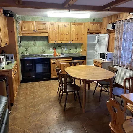 בקתה Beautiful Old Style 8 -12 Person With A Modern Extension *