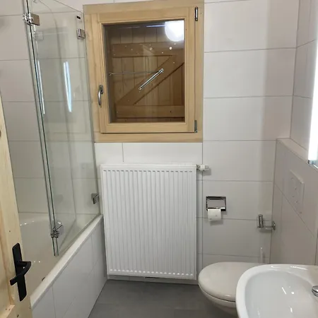 Beautiful Old Style 8 -12 Person With A Modern Extension * La Tzoumaz