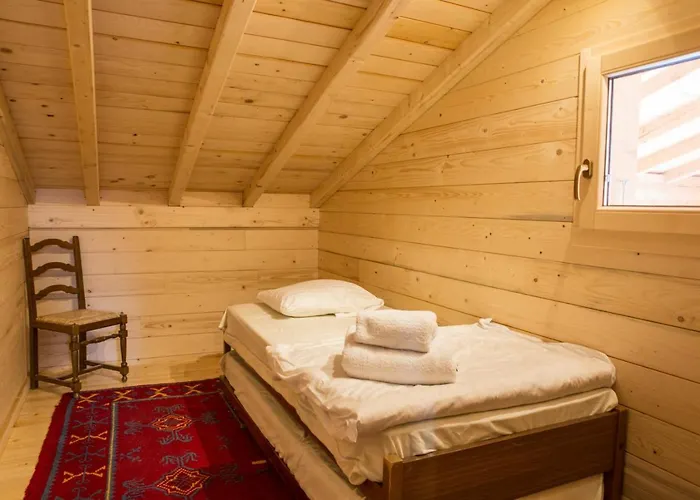 Beautiful Old Style 8 -12 Person With A Modern Extension Chalet