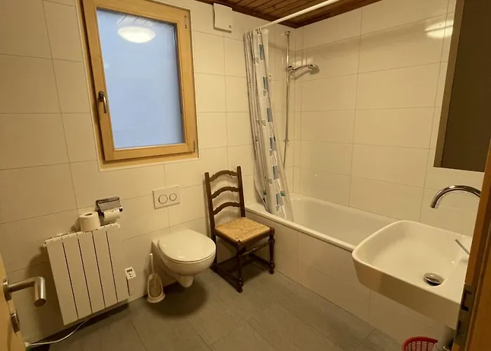 Beautiful Old Style 8 -12 Person With A Modern Extension * La Tzoumaz