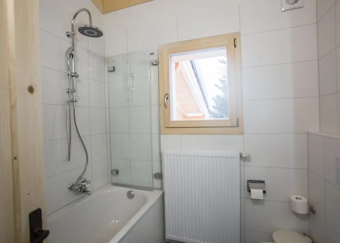 Chalet Beautiful Old Style 8 -12 Person With A Modern Extension La Tzoumaz