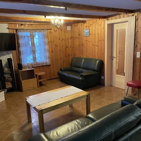 木屋 Beautiful Old Style 8 -12 Person With A Modern Extension *